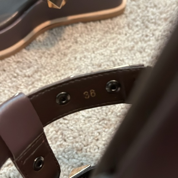 NWOT ALL BLACK pyramid t sandal in Brown/Gold - Size 36 EUR - Picture 5 of 14